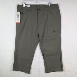 NWT Eddie Bauer Rainier Capri Pants Women's 16 Spring Green Waterproof UPF 50+
